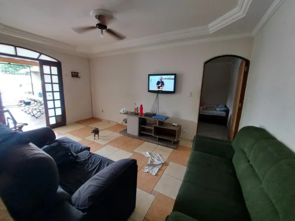 Imagem Casa para Venda em Itanhaém, Jardim Suarão (Interior), 2 dormitórios, 1 suíte, 2 banheiros, 4 vagas