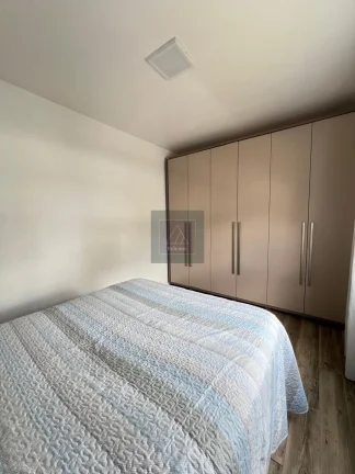 Imagem OPORTUNIDADE no Uberaba - Sobrado com suíte, ático e 3 vagas