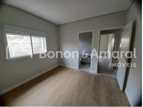 Imagem Venha conhecer esta incrível casa térrea no Residencial Porto Alegre, um dos condomínios mais exc...