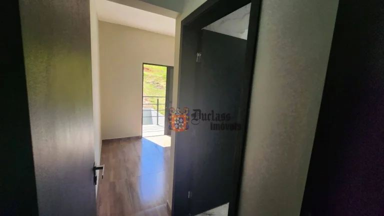 Imagem Sobrado com 3 dormitórios à venda, 105 m² por R$ 650.000,00 - Santa Martha - Bom Jesus dos Perdões/SP