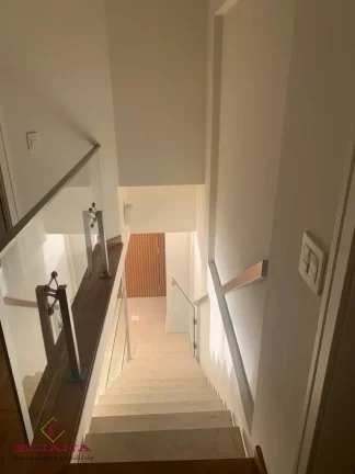 Imagem Duplex em São Paulo, Alto da Lapa, com 7 quartos, 390m²