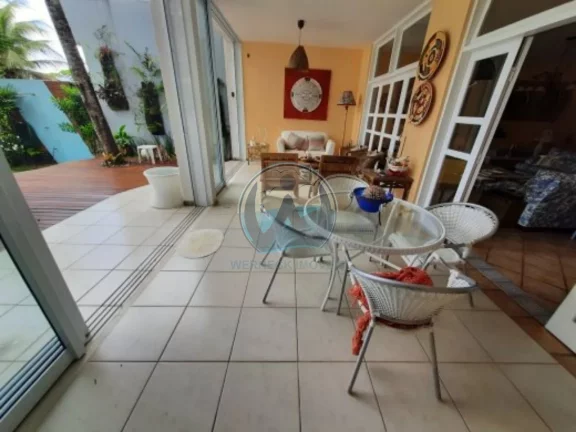 Imagem Residência de Luxo à Venda em Ubatuba-SP na Cobiçada Lagoinha: 5 Quartos, 5 Suítes, 3 Salas, 1 Banheiro, 4 Vagas, 400m²