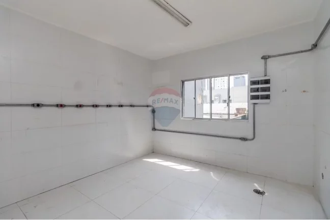 Imagem Oportunidade Casa Comercial na Rua Verbo Divino – O Espaço Ideal para o Seu Negócio!