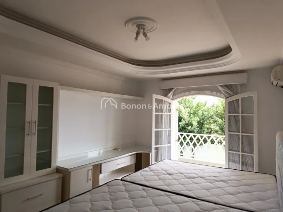 Imagem Casa à venda com 5 quartos no Residencial Gallery, em Campinas - SP.

Imóvel bem amplo e aconchega...