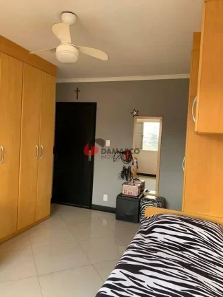 Imagem Sobrado à venda 3 Quartos, 1 Suite, 4 Vagas, 383M², Cerâmica, São Caetano do Sul - SP