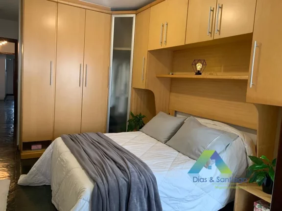 Imagem Sobrado com 03 suites e 05 vaga de garagem- Ipiranga