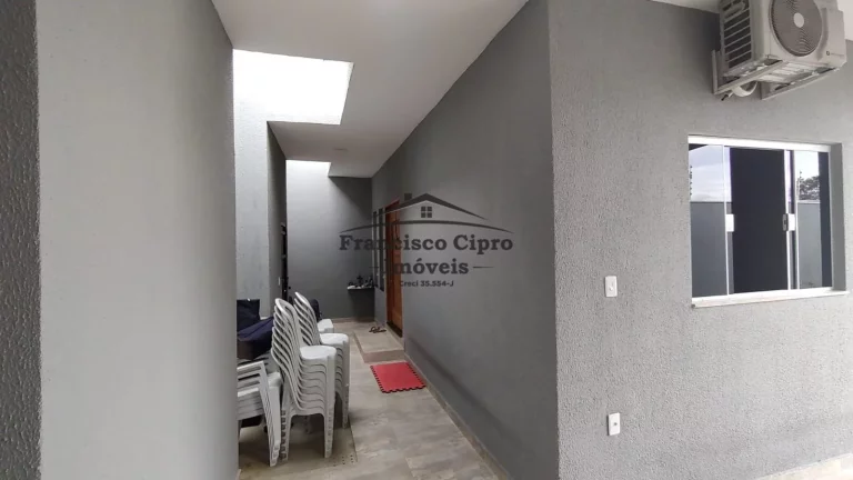 Imagem Casa à venda no bairro Belveder Clube dos 500 - Guaratinguetá/SP