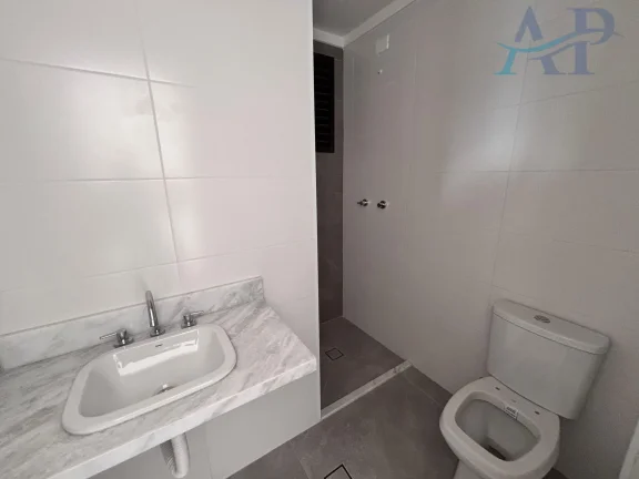 Imagem Apartamento com 3 Dormitórios em Praia Grande de Frente para o Jardim Mathilde