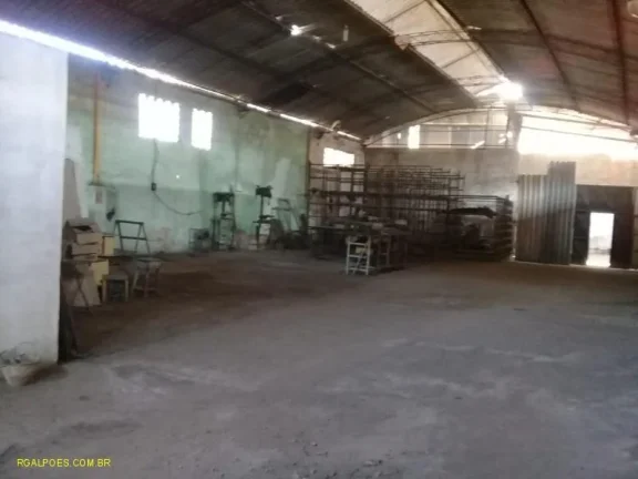 Imagem Galpão para Venda em SÃO JOÃO DE MERITI, JARDIM SUMARÉ, 2 banheiros