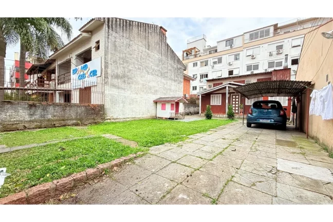 Imagem Terreno à venda em Porto Alegre, Jardim Botânico, 250m2