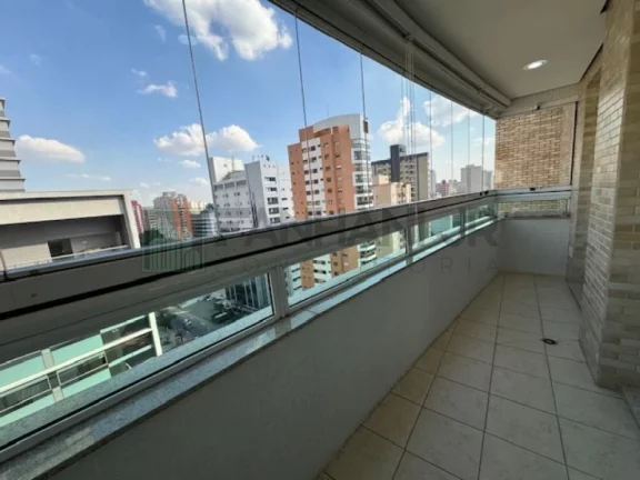 Imagem Excelente Apartamento para Locação na Vila Mariana, São Paulo-SP: 3 quartos, 3 suítes, 3 salas, 5 banheiros, 4 vagas, 147m².