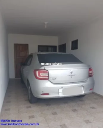 Imagem Casa à Venda com 05 Dormitórios sendo 01 Suíte, com Churrasqueira a Carvão, com Ampla Varanda, localizada no Centro em Balneário Camboriú.