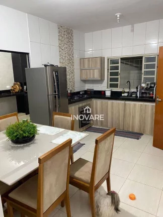 Imagem Casa com 3 dormitórios à venda, 180 m² por R$ 510.000,00 - Setor Santos Dumont - Itumbiara/GO