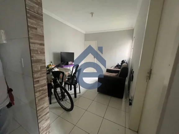 Imagem Apartamento à venda no Pq Jd Petróplis I, 2/4, sala, wc social, em ótimo local