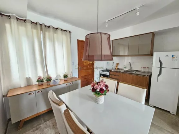 Imagem Casa em Condomínio para Venda em Teresópolis / RJ no bairro Cascata do Imbuí