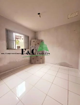 Imagem Casa para Venda em Limeira, Parque Nossa Senhora das Dores, 2 dormitórios, 1 banheiro, 2 vagas