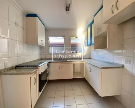 Imagem Casa em condomínio fechado no Parque dos Príncipes