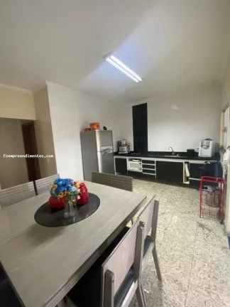 Imagem Casa para Venda em Limeira, Jardim Campo Verde, 2 dormitórios, 2 banheiros, 1 vaga
