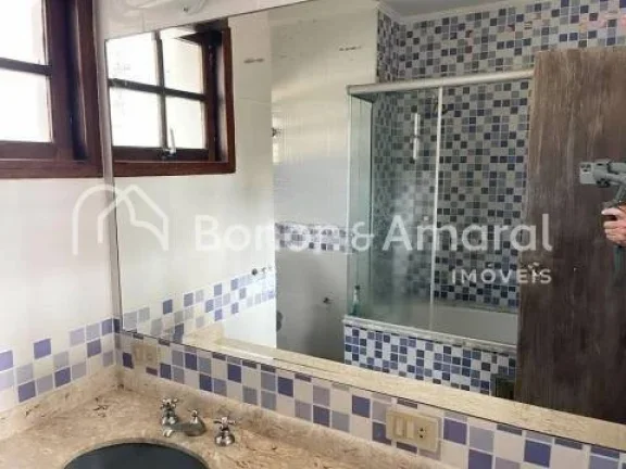 Imagem Casa em condomínio 440m² à venda por R$ 1.700.000