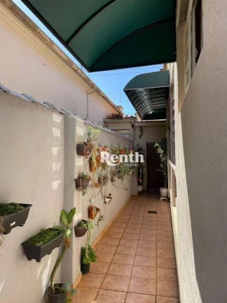Imagem Casa com 3 dormitórios à venda, R$ 550.000 - Centro - Rio Claro/SP
