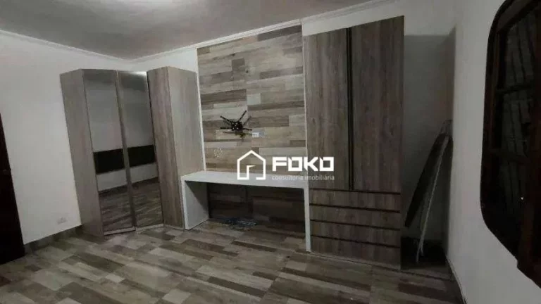 Imagem Sobrado com 4 dormitórios para alugar, 270 m² por R$ 6.300,00/mês - Jardim Bom Clima - Guarulhos/SP