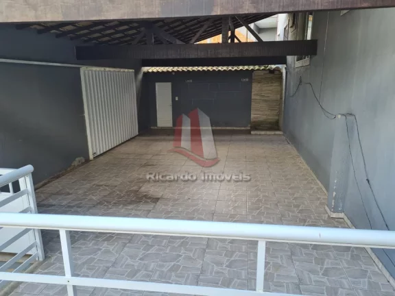 Imagem Casa Duplex c/ 4 Quartos p/ Locação, 250m² - Peró