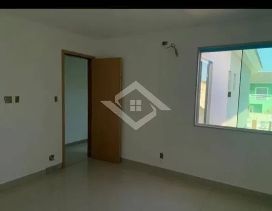 Imagem CASA DE CONDOMÍNIO FREGUESIA JACAREPAGUÁ DÚPLEX ACEITA FINANCIAMENTO