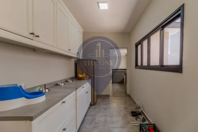 Imagem Imperdível oportunidade: Casa à venda na Vila Mariana, São Paulo-SP, com 3 quartos, 1 suíte, 2 salas, 3 banheiros e 146m² de área!