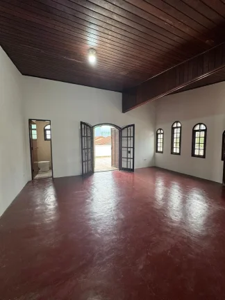 Imagem Casa 7 Dormitórios à Venda com Possibilidade de Permuta ? Balneário Oásis, Peruíbe