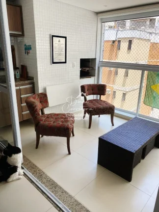 Imagem Apartamento à venda em Guarujá-SP, Pitangueiras: 2 quartos, 1 suíte, 2 salas, 2 banheiros, 1 vaga de garagem, 82 m²!