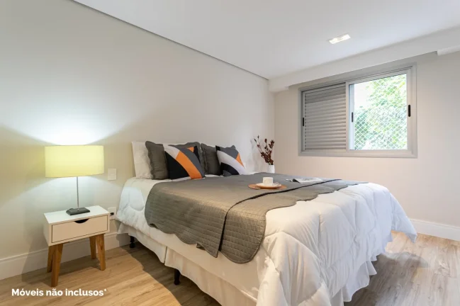 Imagem OPORTUNIDADE IMPERDÍVEL ! Apartamento 162M² Reformado, 3Q, 3 Suítes, 3 Banheiros, 3 Vagas, Piscina, Jardim.