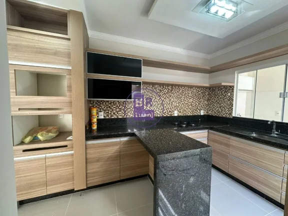 Imagem Excelente casa em condomínio no Heimtal