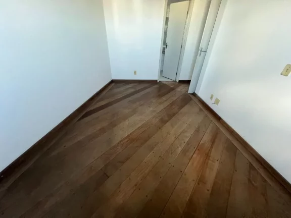 Imagem Apartamento com 3 dormitórios à venda, 105 m² por R$ 650.000,00 - Centro - Poá/SP