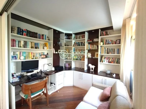 Imagem Ótimo apartamento em condomínio com lazer completo na Chácara Klabin São 160² de área privativ...