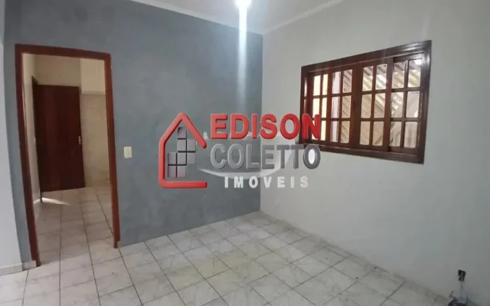 Imagem Casa com 3 Quartos e 3 banheiros para Alugar, 129 m² por R$ 3.000/Mês
