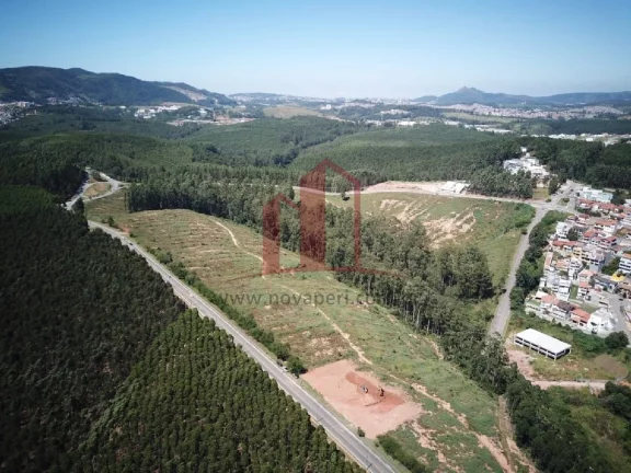 Imagem Terreno à venda na Região Central de Caieiras-SP com 275m² de área!