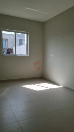 Imagem Are you sure to stop exam tracking?Yes NoStop exam trackingLinda casa com 89m² de área construída, 3 quartos sendo 1 uma suíte, bwc, cozinha, lavanderia, casa com pé direito de 4 metros na sala. Acabamento em porcelanato e garagem para dois carros. 