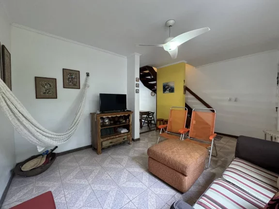 Imagem Casa com 3 dormitórios na Praia das Toninhas