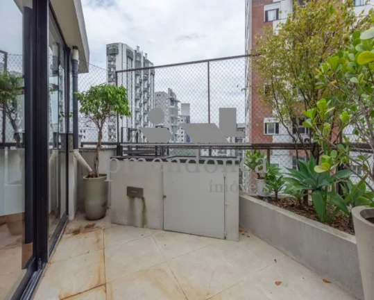 Imagem Linda Cobertura Duplex com 215 m2 na Vila Madalena!