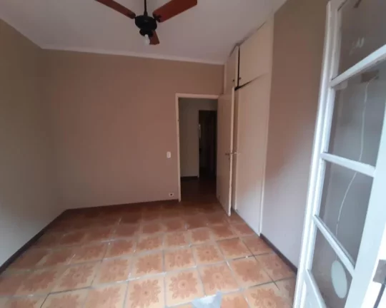 Imagem Casa Térrea 3 dormitórios - 3 Vagas - Parque Continental