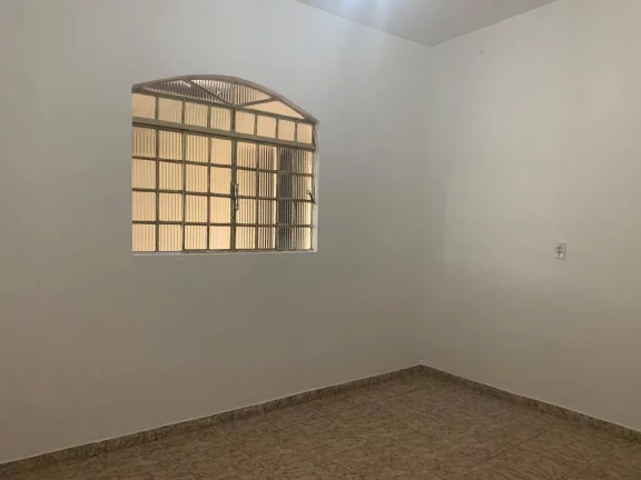 Imagem CASA COM 2 LOJAS EM EXCELENTE LOCALIZAÇÃO, JUATUBA!