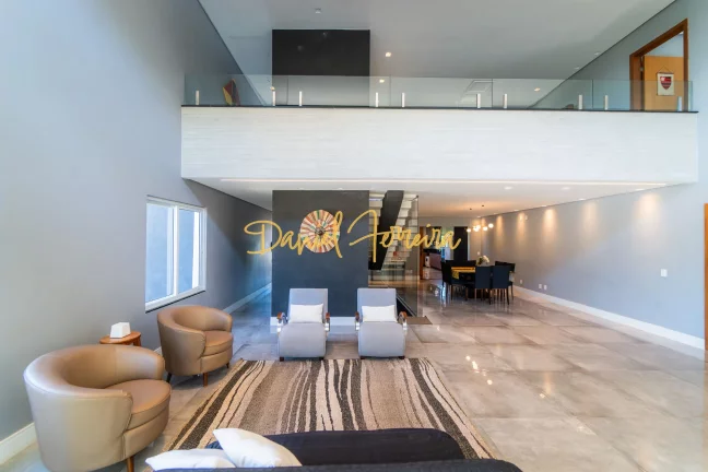 Imagem Casa Moderna com Vista para as Montanhas no Condomínio Santa Monica