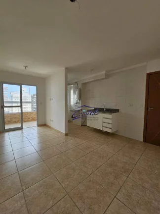 Imagem Apartamento com 2 dormitórios à venda, 65 m² por R$ 385.000,00 - Guilhermina - Praia Grande/SP