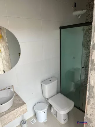 Imagem VENDO CASA 2/4 - CONDOMÍNIO FECHADO