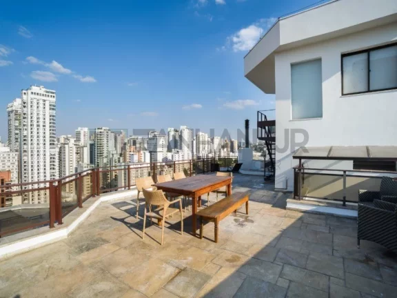 Imagem Magnifica Cobertura Tríplex, no bairro Pacaembu com vista panorâmica em 596m² uteis. 1º Piso: 4 dormitórios sendo 3 suítes, 1 dormitório foi aberto p