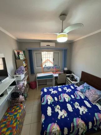 Imagem Casa à venda no bairro Jardim Scomparim - Mogi Mirim/SP