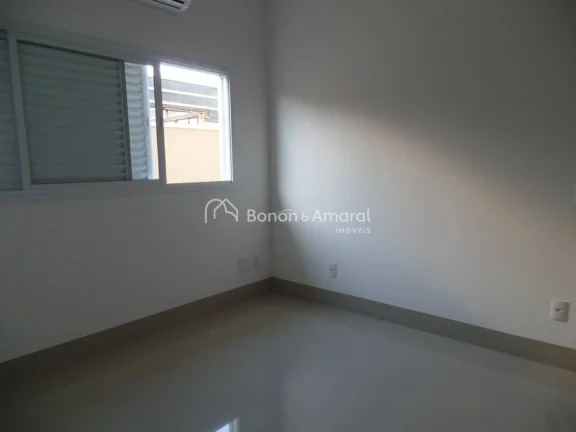 Imagem Casa térrea para locação 03 quartos no Condomínio Terras do Cancioneiro, no Parque Brasil 500, na cidade de Paulínia