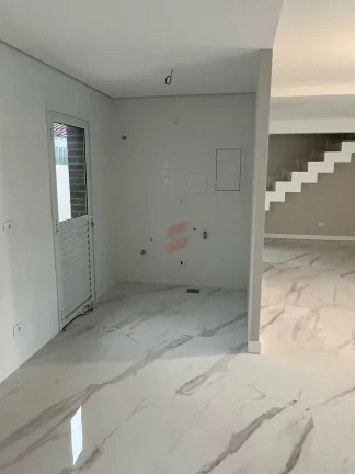 Imagem SOBRADO TRIPLEX com 3 dormitórios à venda por R$ 1.320.000,00 no bairro Centro - PINHAIS / PR