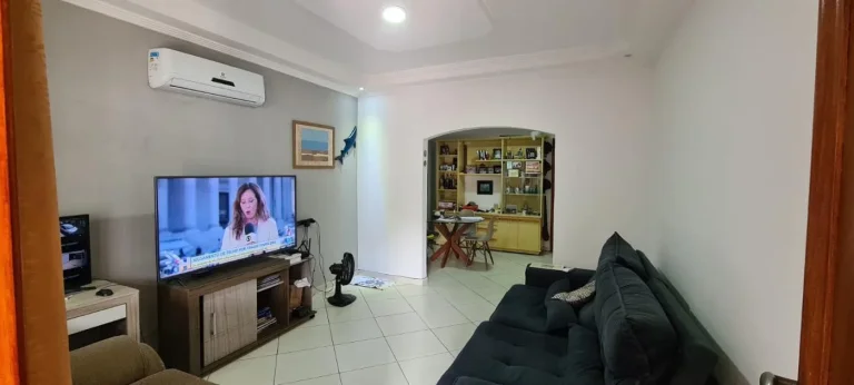 Imagem Casa para Venda em Rio de Janeiro, Campo Grande, 4 dormitórios, 1 suíte, 3 banheiros, 5 vagas