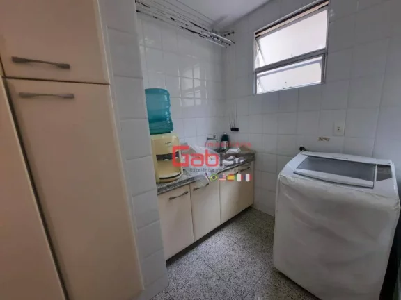 Imagem Apartamento com 3 dormitórios à venda, 105 m² por R$ 960.000,00 - Centro - Cabo Frio/RJ